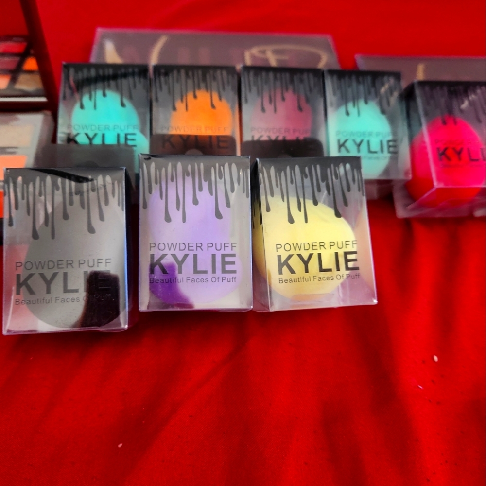 Kylie puff